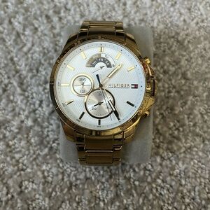 Tommy Hilfiger Gold Chrono